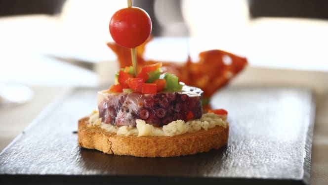 Mikel & Pintxo - 3