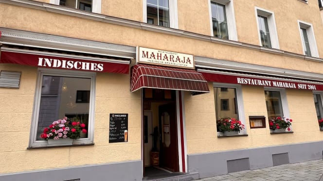 Maharaja - Indisches Spezialitaten Restaurant - 0