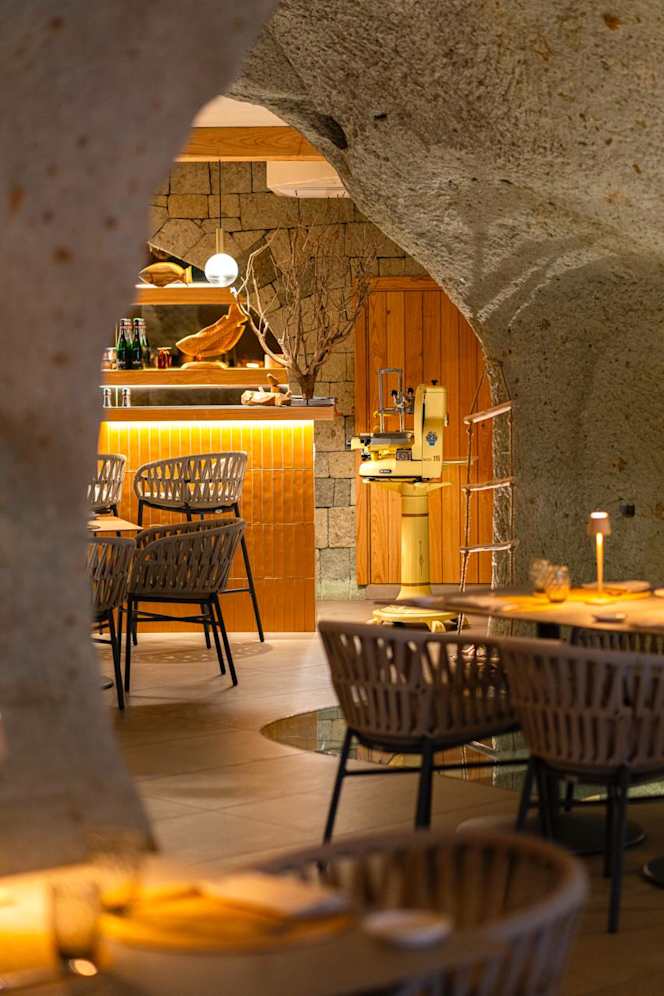 Lisola Restaurant - 4