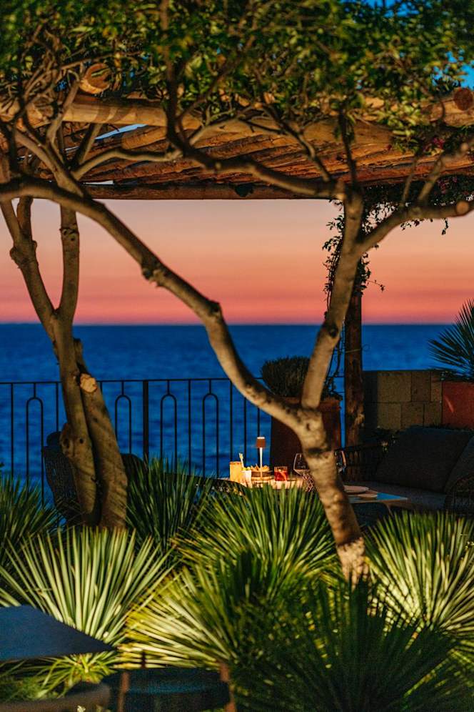 Lisola Restaurant - 3