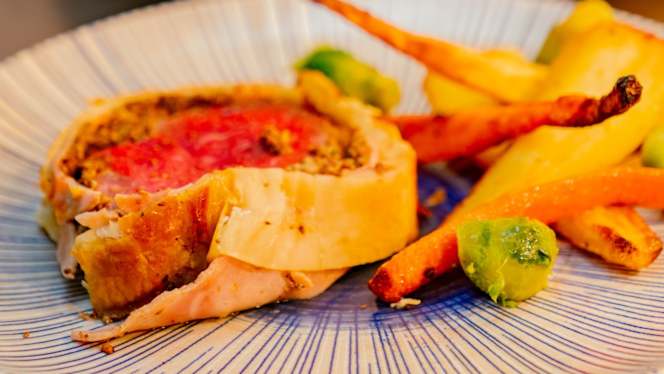 The Terrace Bar & Restaurant - 4