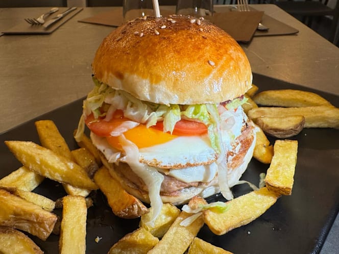 Damì  Pizza & Burger - 9