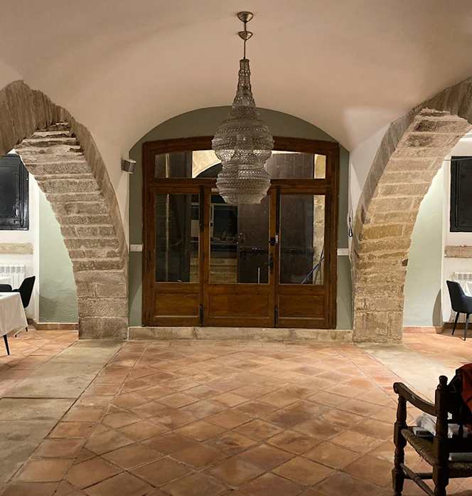 Els Comdals Restaurant - 8