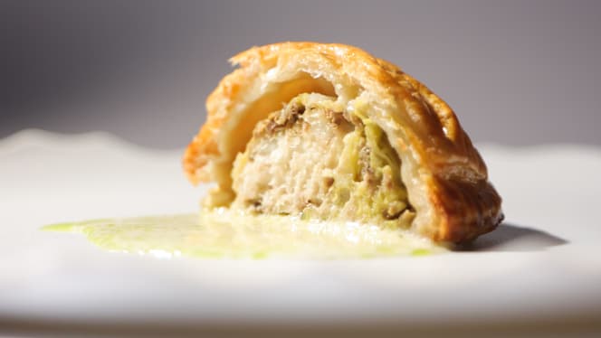 Peculiare Restaurant - 1