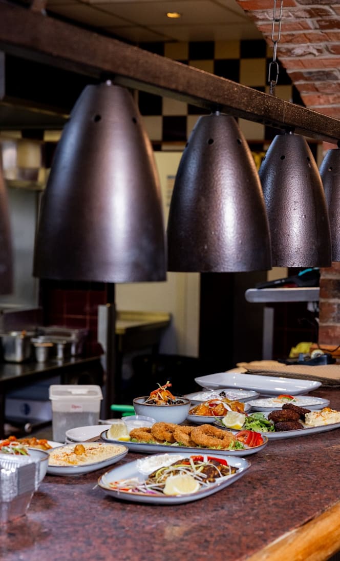 Sumac & Saffron Turkish Kitchen and Bar - 4
