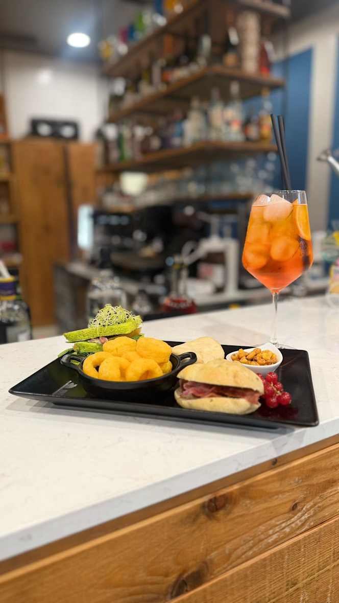 Blue Bistrot Caffé - 6