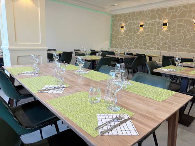 Fattoush Lebanese Restaurant - 5