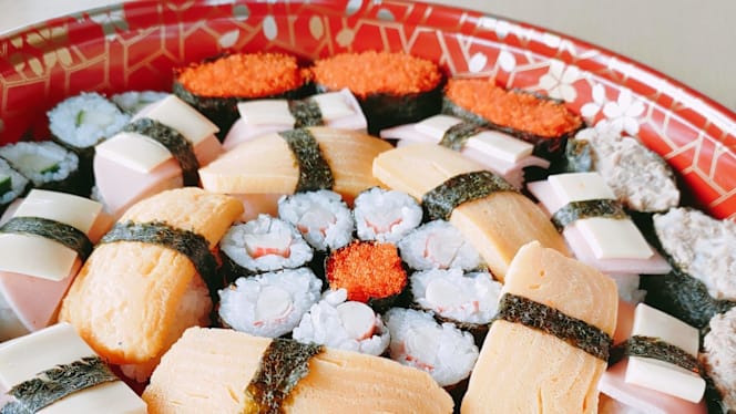 Golden Sushi - 4