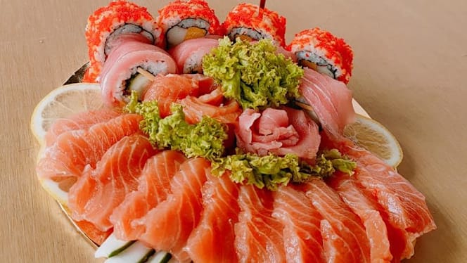 Golden Sushi - 5