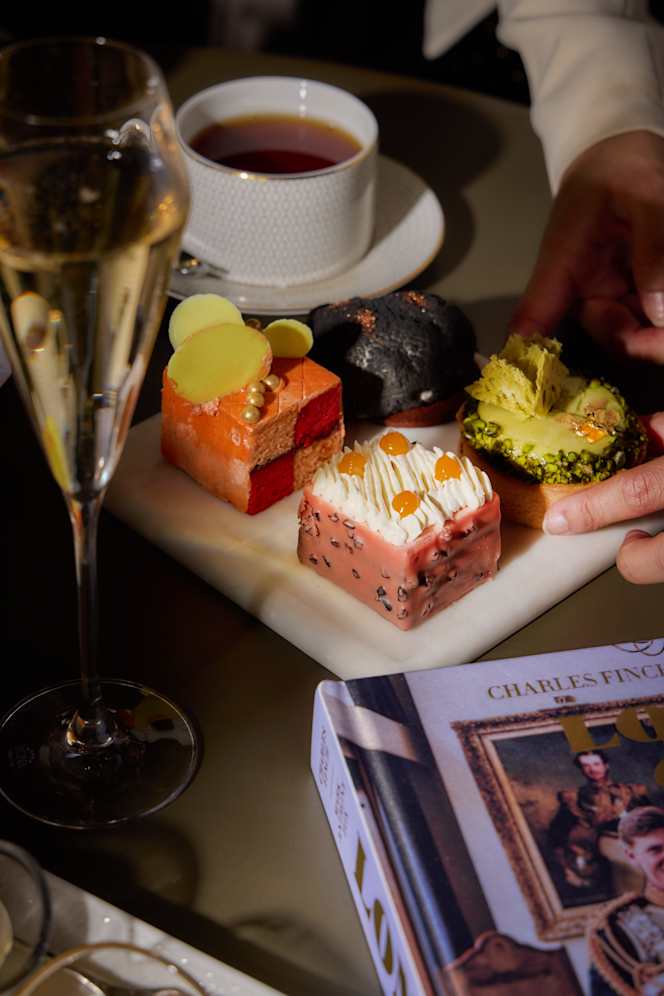 Afternoon tea at The Londoner - 3