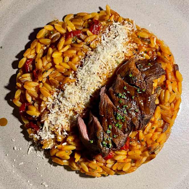 Rizes Gastro Taverna Santorini - 1