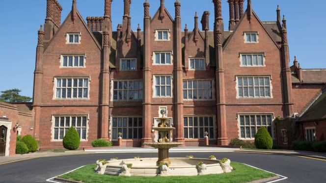 Dunston Hall - 5
