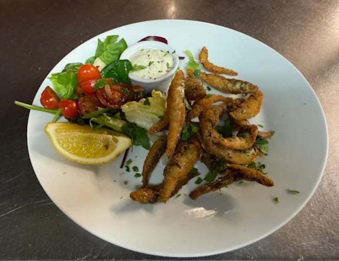 Casa Cento Italian Restaurant - 9