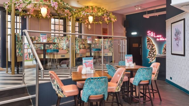 Slug and Lettuce Harborne - 6