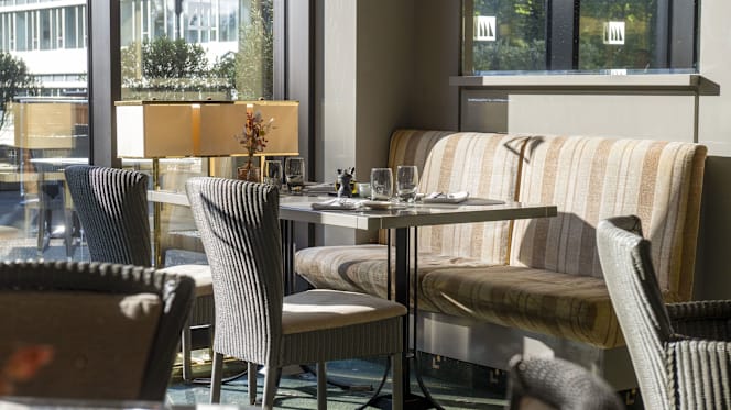 VIP Lounge: Maritim Hotel Düsseldorf - 1