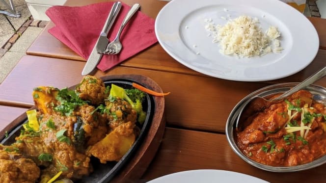 Kisaan Indisches Restaurant - 2