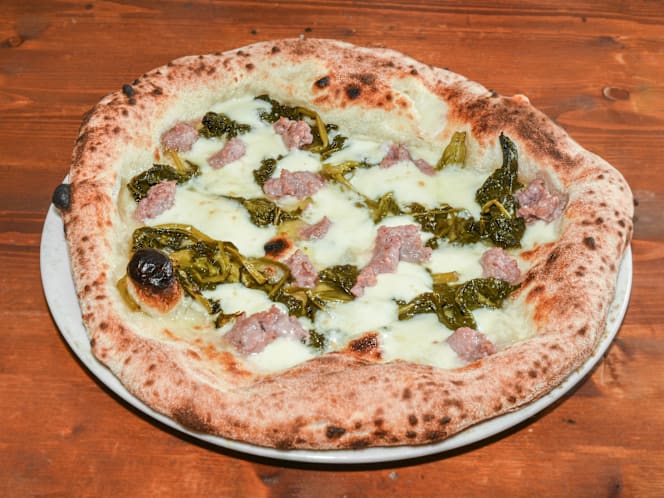 Divina Margherita Pizzeria - 4