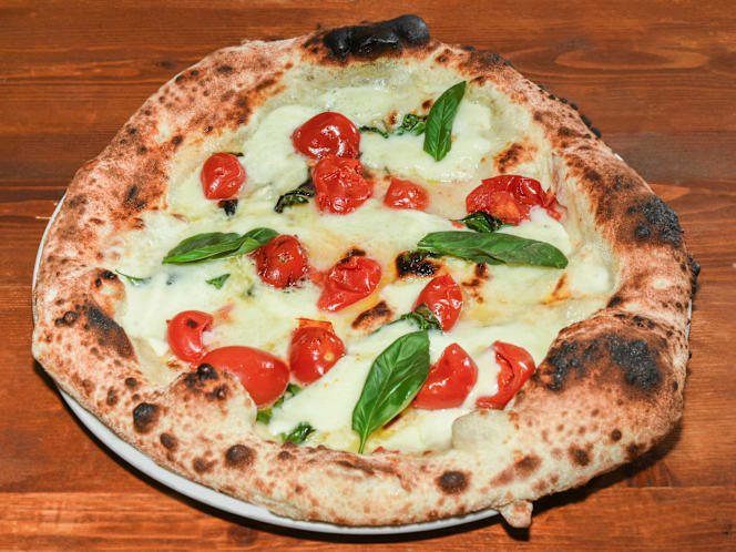Divina Margherita Pizzeria - 2
