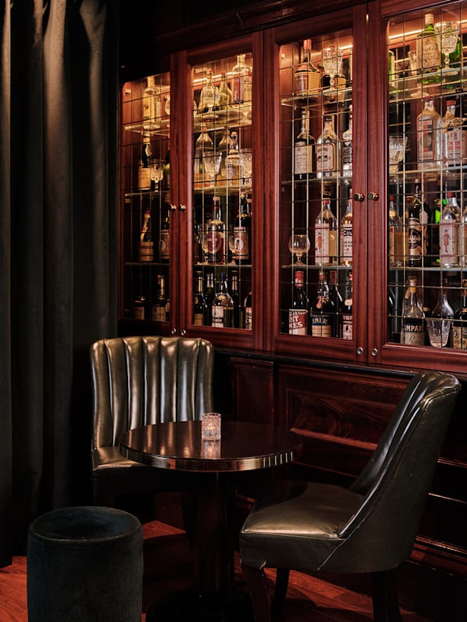 The Bloomsbury Club Bar - 1