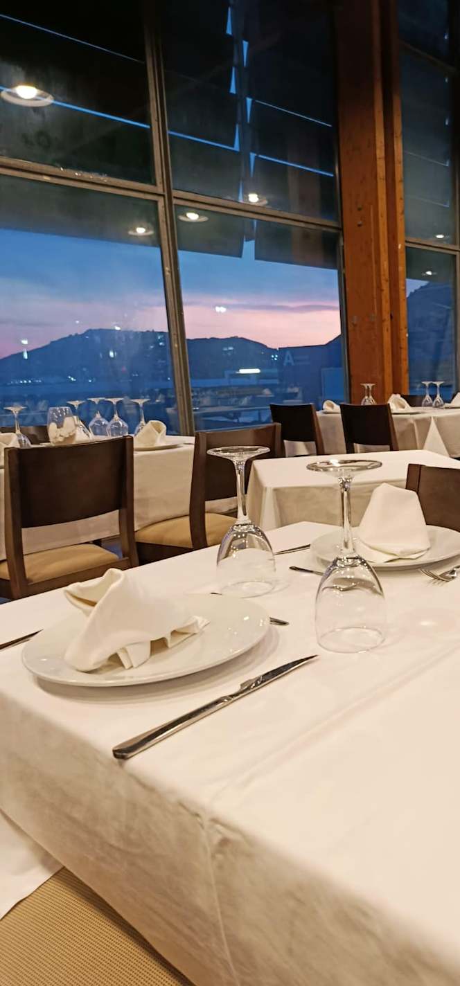 Restaurante Club De Regatas De Cartagena - 9