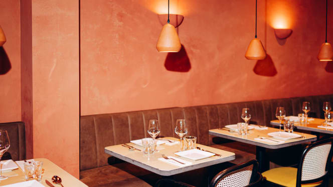 Sherpa – Nepali, Tibetan & Indian Restaurant - 7