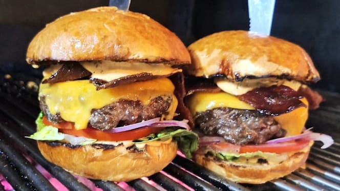 La Brasa Burger y Mas - 6