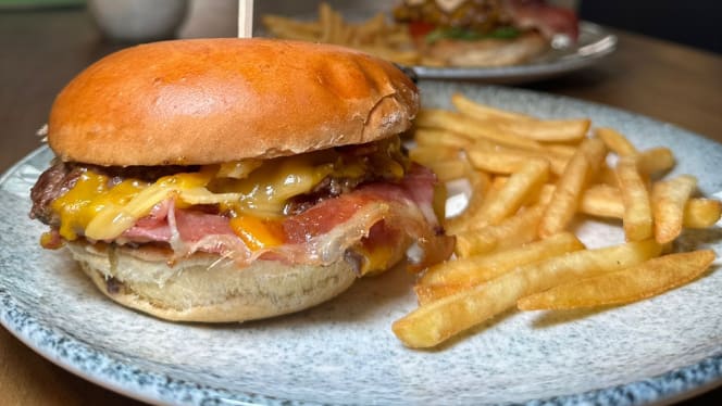 Pangea Burguers - 1