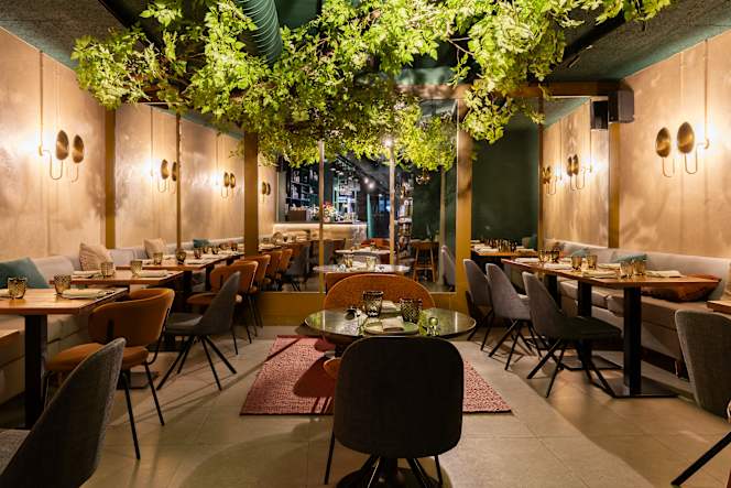 Macambo Restaurant - 2