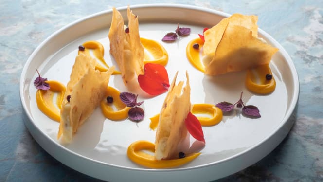 Marea Seafood & Beverage - 4