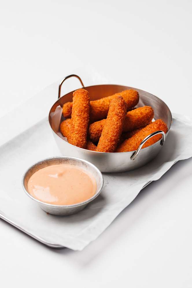 Brass - It's a Fast Pub - 4