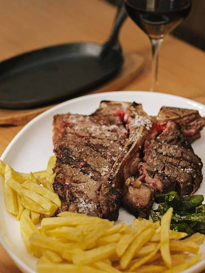 Bocagrill and house - 7