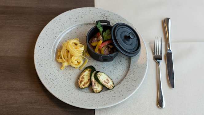 Ahorn Restaurant & Café - 6