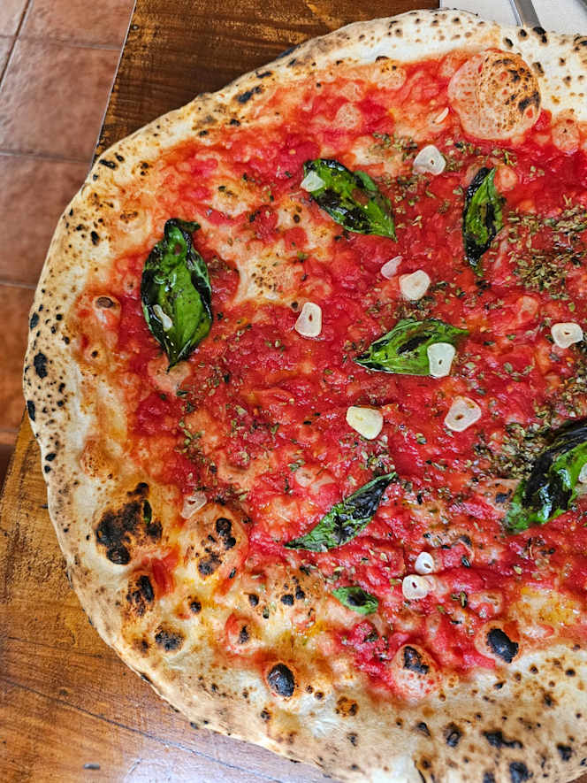 Gradi Pizzería Napoletana - 6