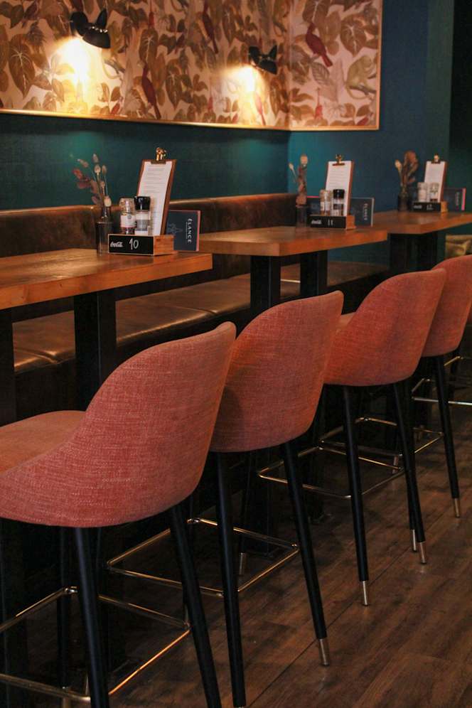 Élance Boutique Cafe - 2