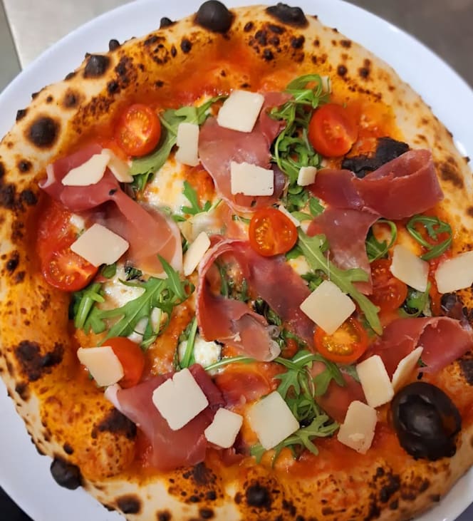 Da Tonino Pizza e Cucina Napoletana - 6