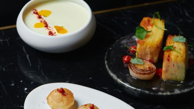 La table cachée par Michel Roth - BHV Marais - 5