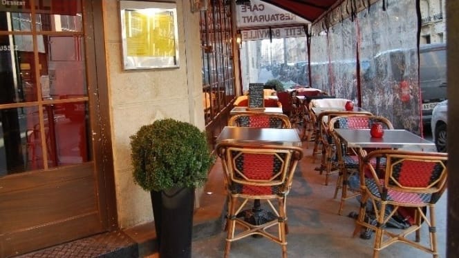 Le Petit Banville - 4