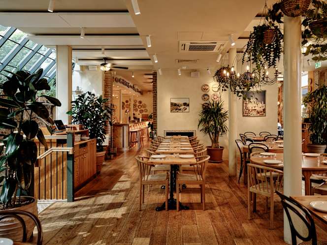 Casa do Frango Mayfair - 0