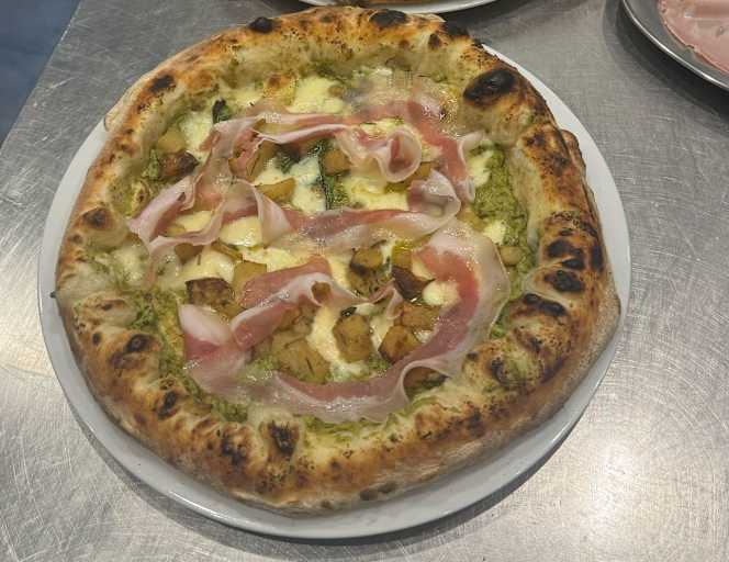 Pizzeria O' Vesuvio - 2