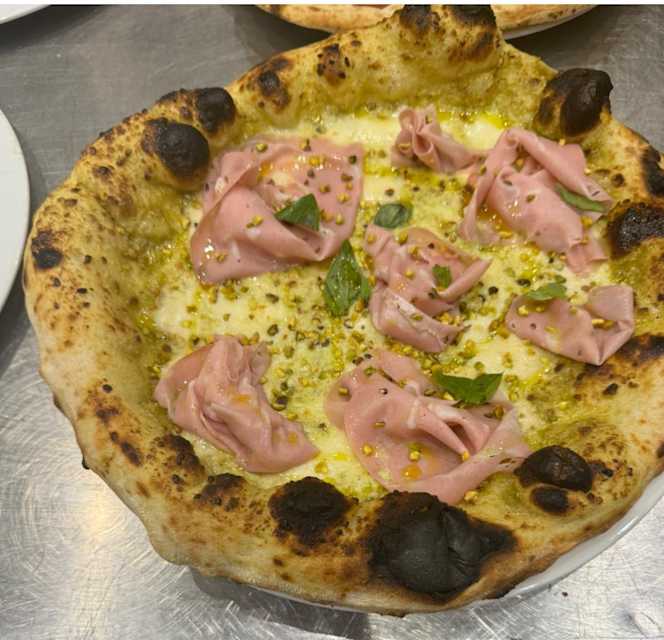 Pizzeria O' Vesuvio - 1