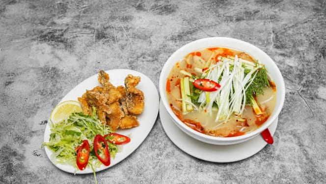 Tre Viet Hackney Central - 2