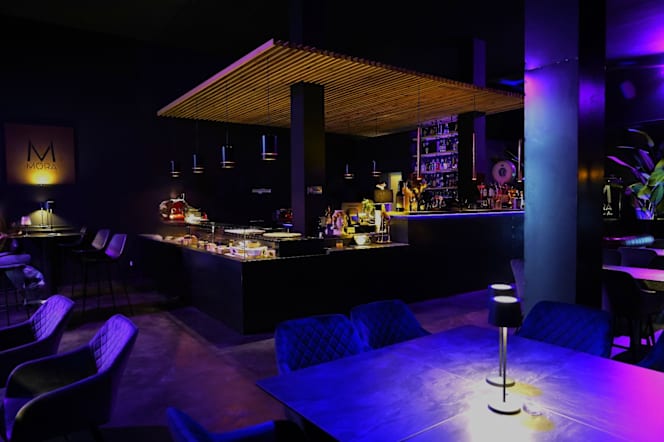 Mora Lounge Bar - 6