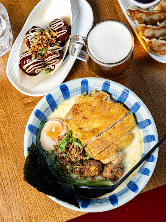 Umaimon Sapporo Ramen - VIA LAIETANA - 3