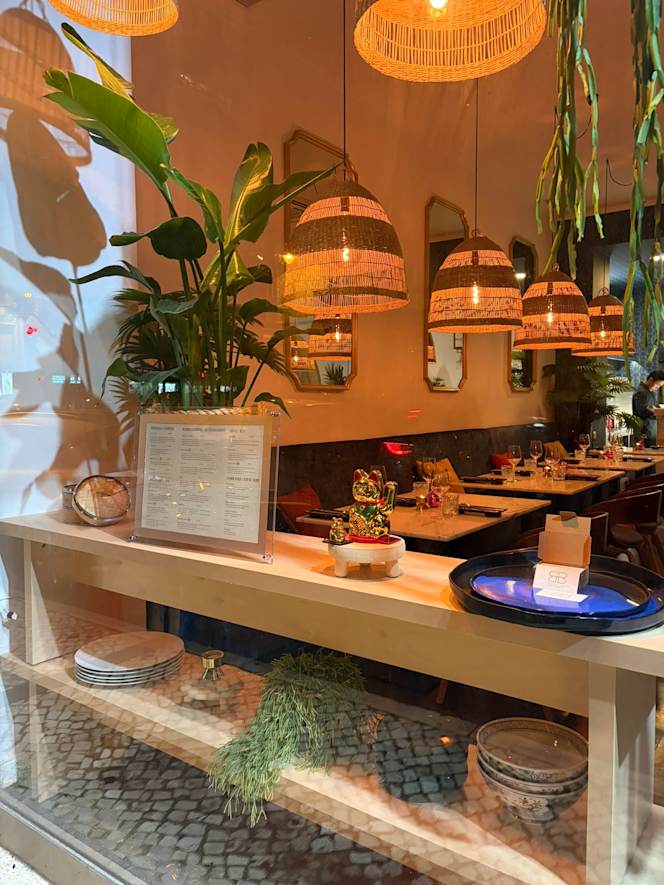 Bun Bo Restaurant - 9