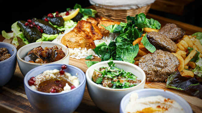 Beyrouth Kitchen Vieux Lyon - 1