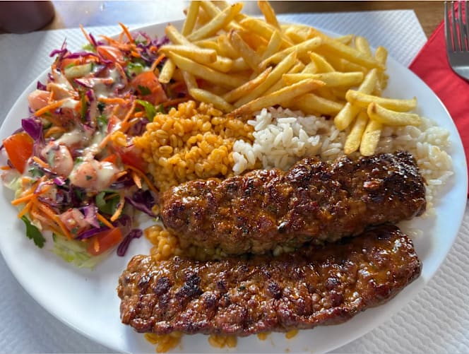 Adana Restaurant Méditerranéen - 2