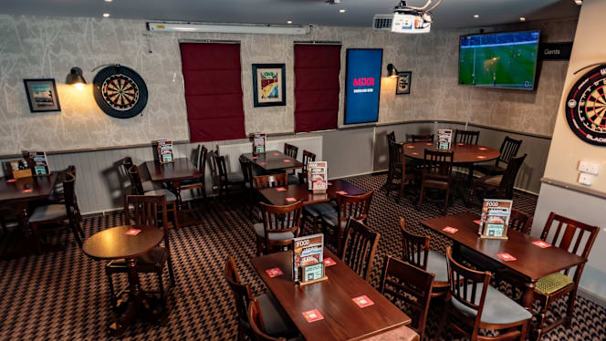 Murdos Bar Aberdeen - 7