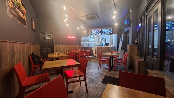 Chillies Grill (Tandoori) - 6