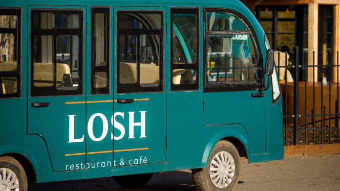 Losh Restaurant - 3