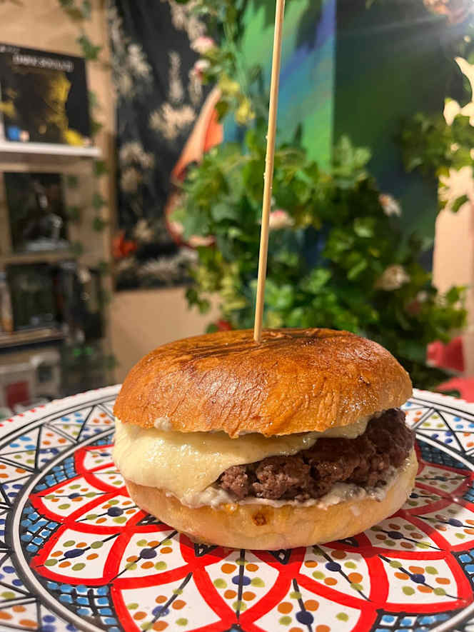 Viktorious Fantasy Pub - 2